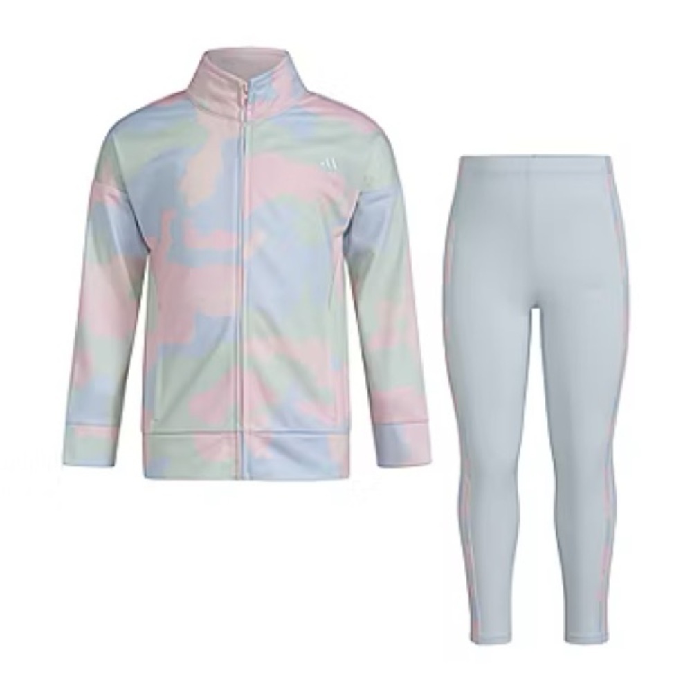 Girls Adidas Tracksuit nwt sz 5